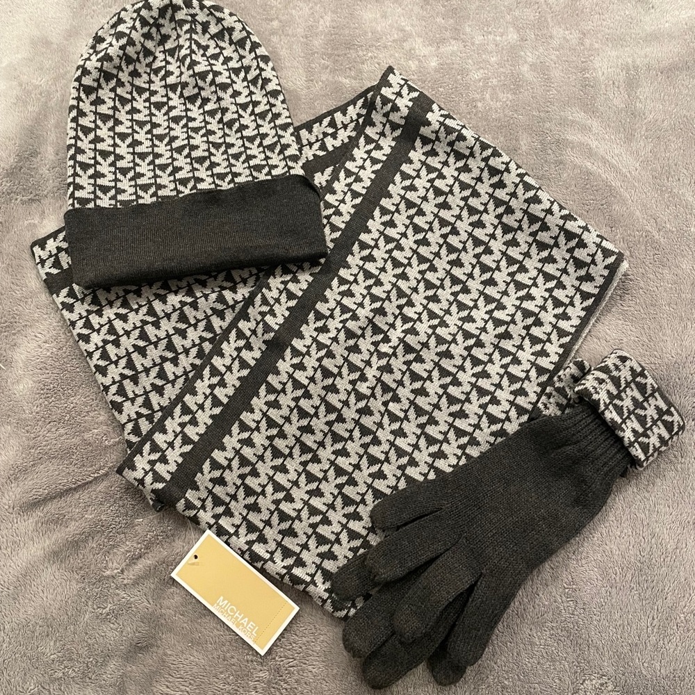 Michael Kors Hat Glove and Scarf Set